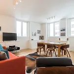 Hera Premium Living
